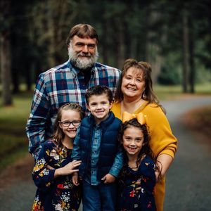 Meet your Posher, Connie